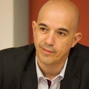 Roberto Carvalho