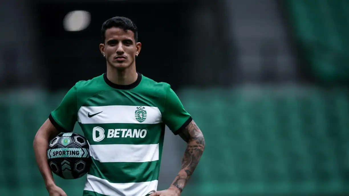 Exclusivo Leonino - Rafael Pontelo é 'flop': Sporting atira toalha ao chão