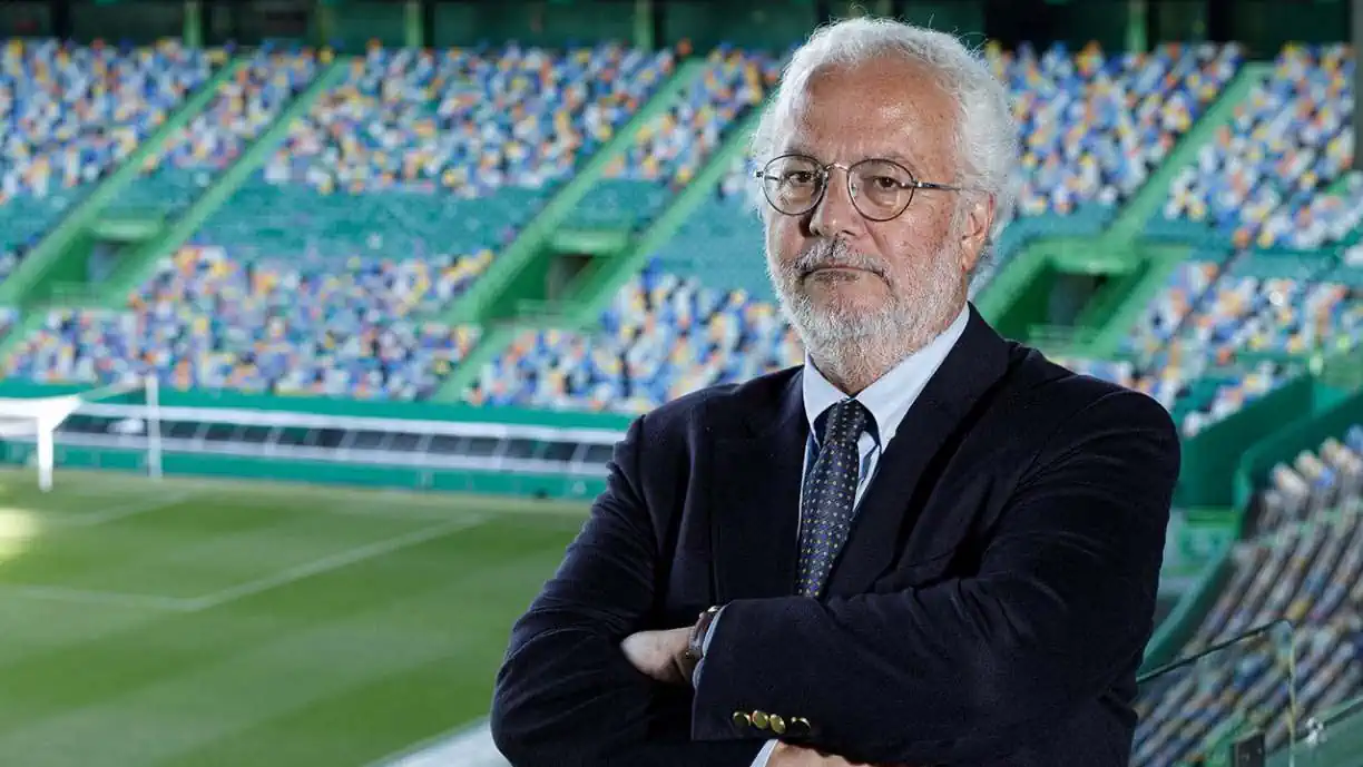 Tito Arantes Fontes, adepto do Sporting, arrasa Luís Mendes, ex vice-presidente do Benfica