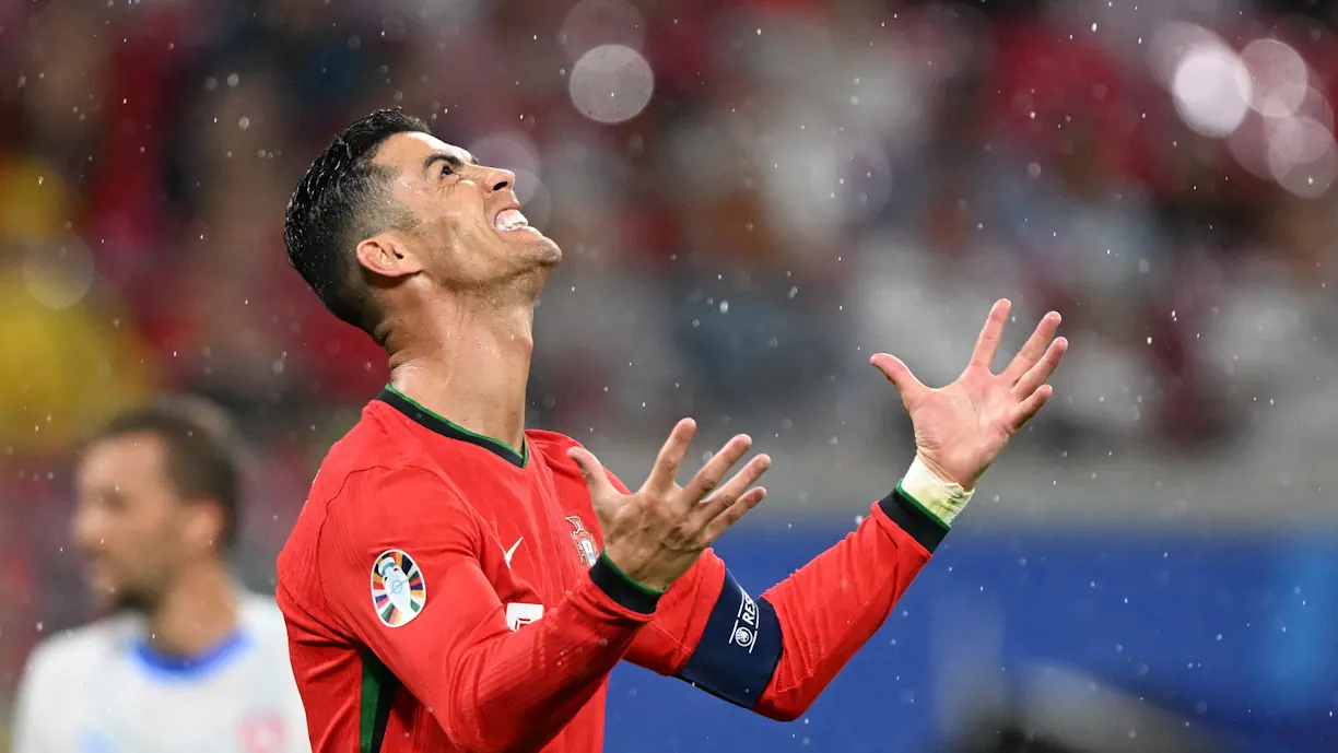 Críticas arrasam exibição de Cristiano Ronaldo 