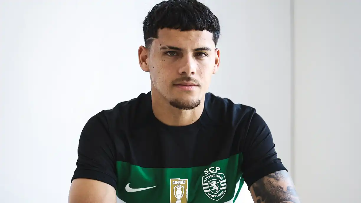 Maxi Araújo custa 15 milhões de euros ao Sporting e assina contrato até junho de 2029