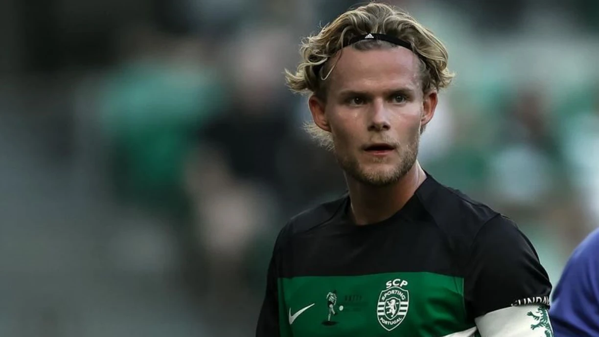 Morten Hjulmand, médio do Sporting, convocado pela Dinamarca