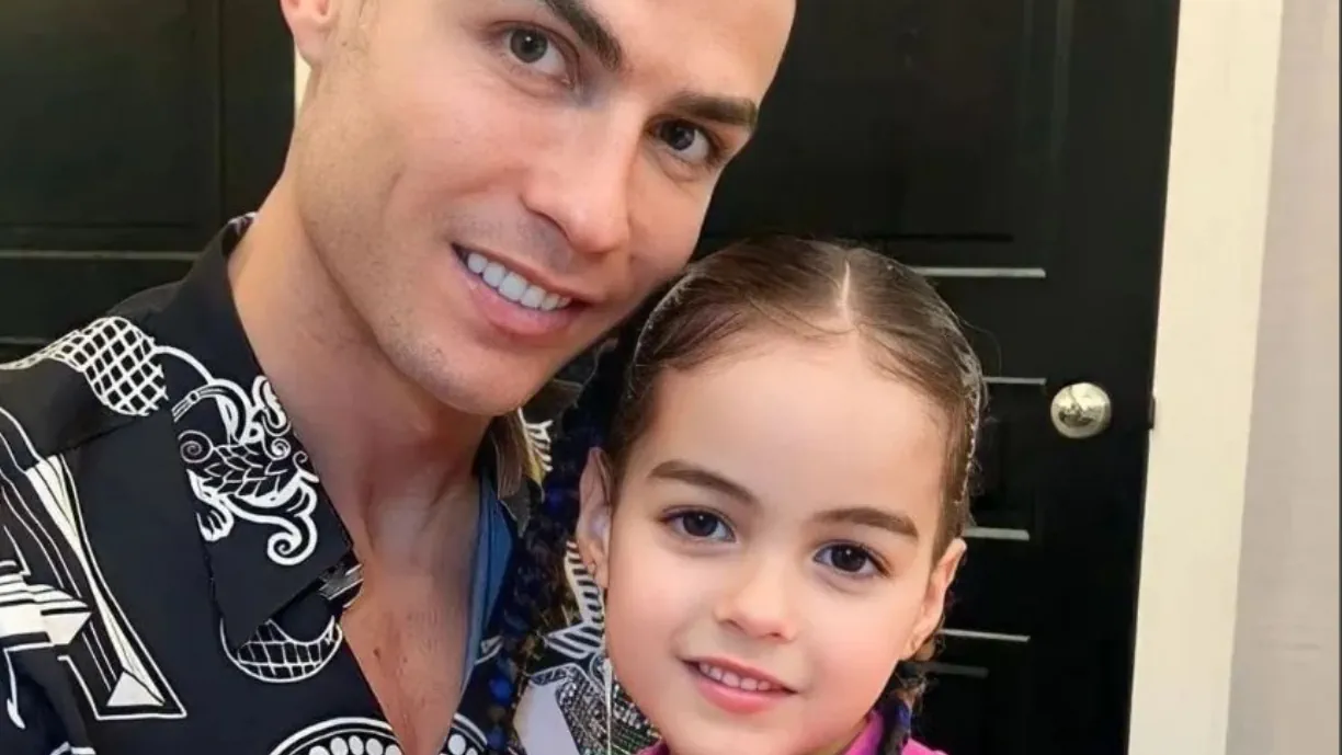 "Quero ficar tranquila": Cristiano Ronaldo boquiaberto com resposta de Alana Martina