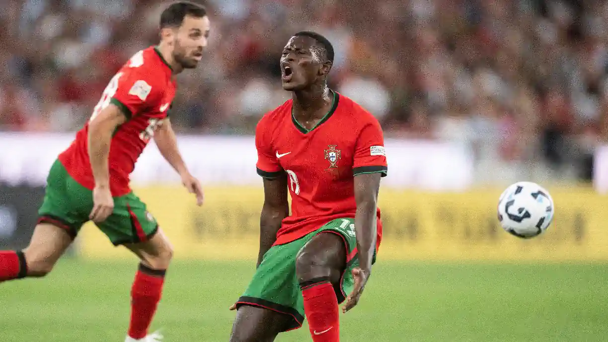 Nuno Mendes realizou excelente exibição no Portugal - Escócia e, no final da partida, deixou elogios a atleta que não agrada aos adeptos do Sporting