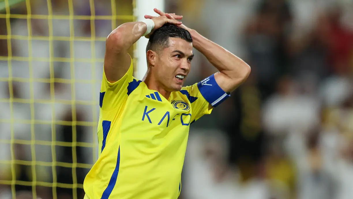 Cristiano Ronaldo falha penálti e Al Nassr é eliminado