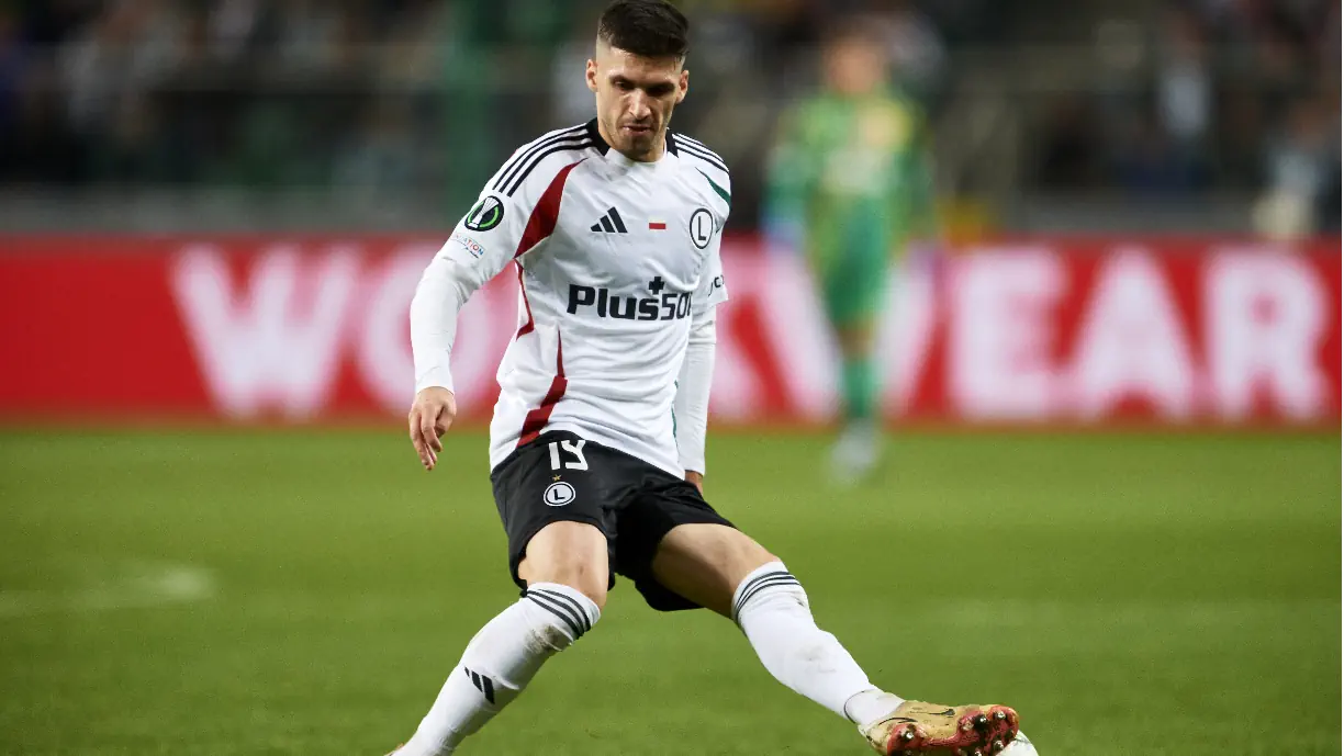 Rúben Vinagre não conseguiu vingar no Sporting, mas está num excelente momento e pode vir a render alguns milhões aos leões. Fotografia de Adam Nurkiewicz/Getty Images