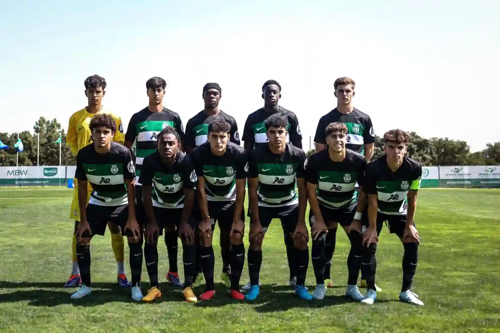 Sporting vence Manchester City por 2-0 para a Youth League