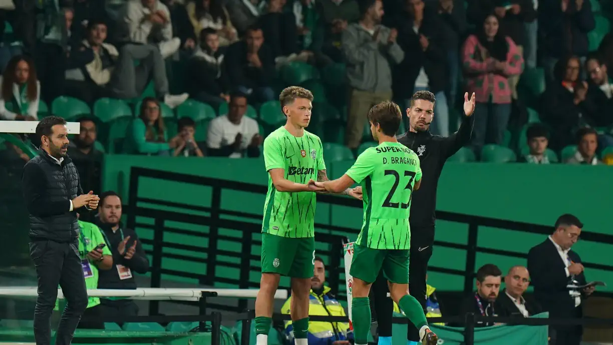 Exclusivo Leonino - Henrique Arreiol já se estreou a titular pela equipa principal dos verdes e brancos, depois de ter chegado ao Sporting com 13 anos