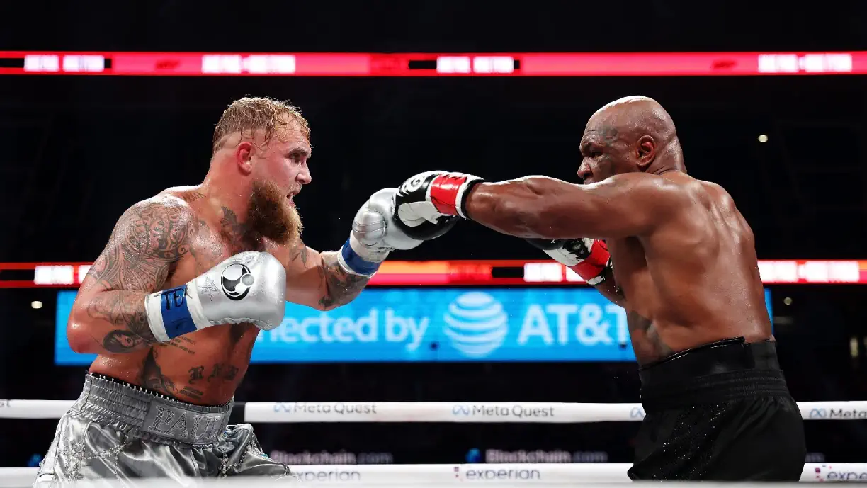 Extra Sporting: Jake Paul vs Mike Tyson recebe várias críticas e termina com vitória unânime (vídeo)