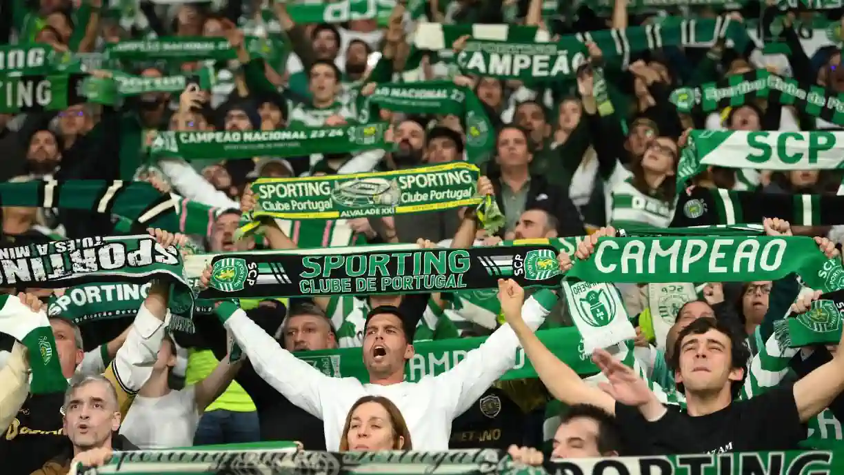 Sporting triunfou frente ao Porto na final da Taça de Portugal, por 3-0, conquistando pela terceira vez na sua história a prova rainha, num jogo épico