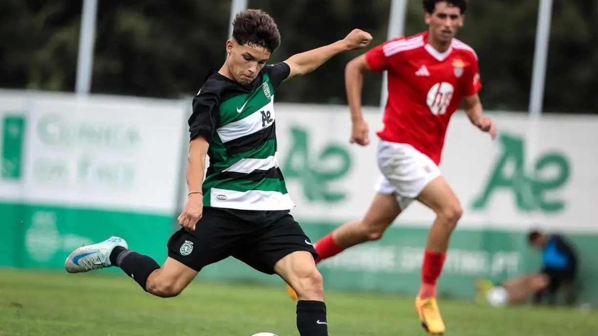 Benfica - Sporting é válido para a segunda jornada do campeonato de juniores