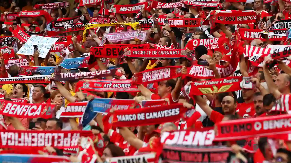 Benfica festeja morte de Rui Mendes, adepto do Sporting