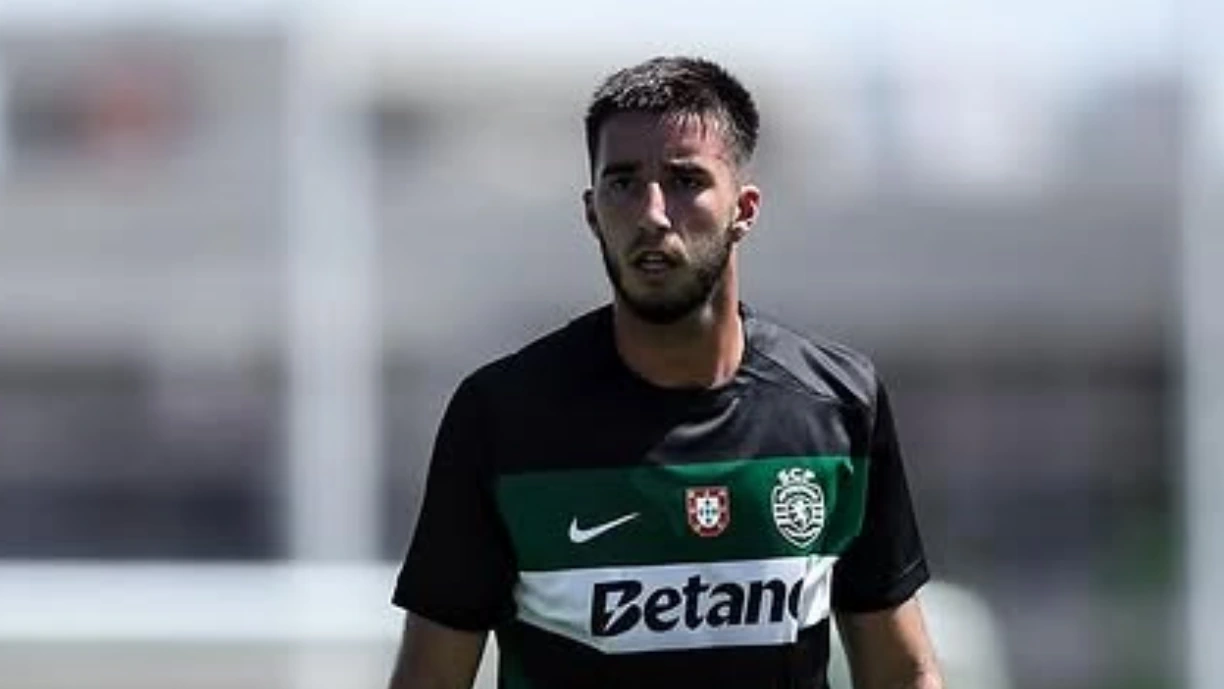 Gonçalo Inácio já jogou no meio-campo do Sporting