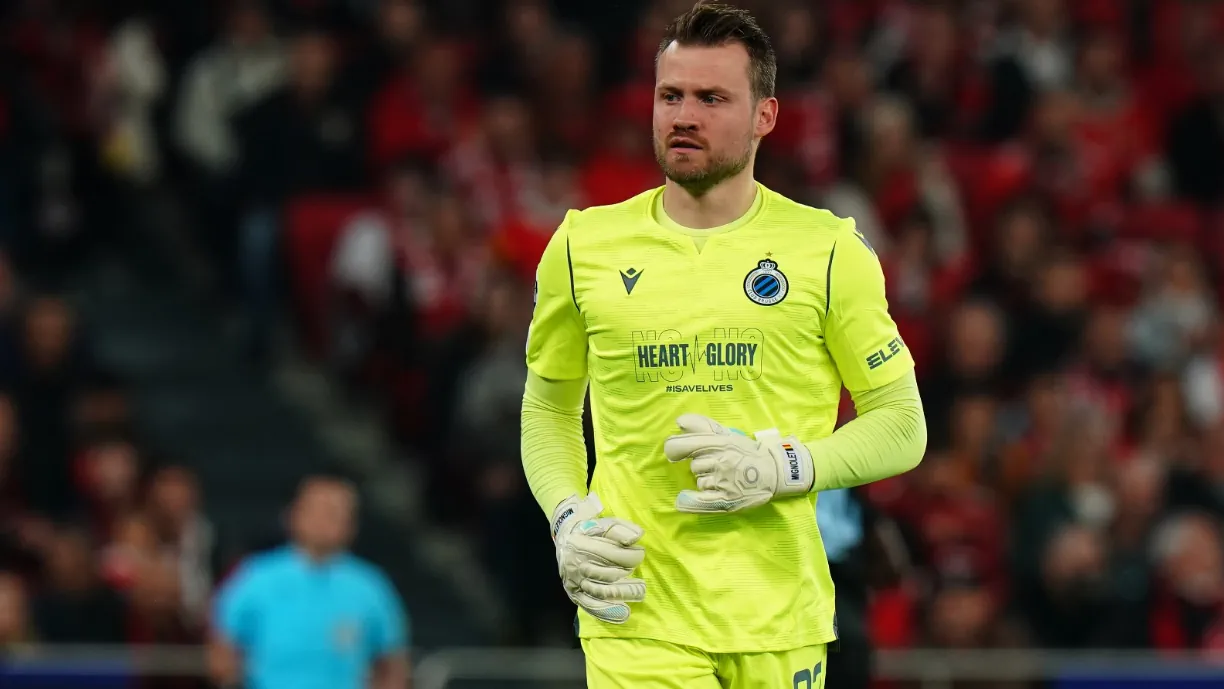 Simon Mignolet vai falhar programa belga devido ao jogo contra o Sporting