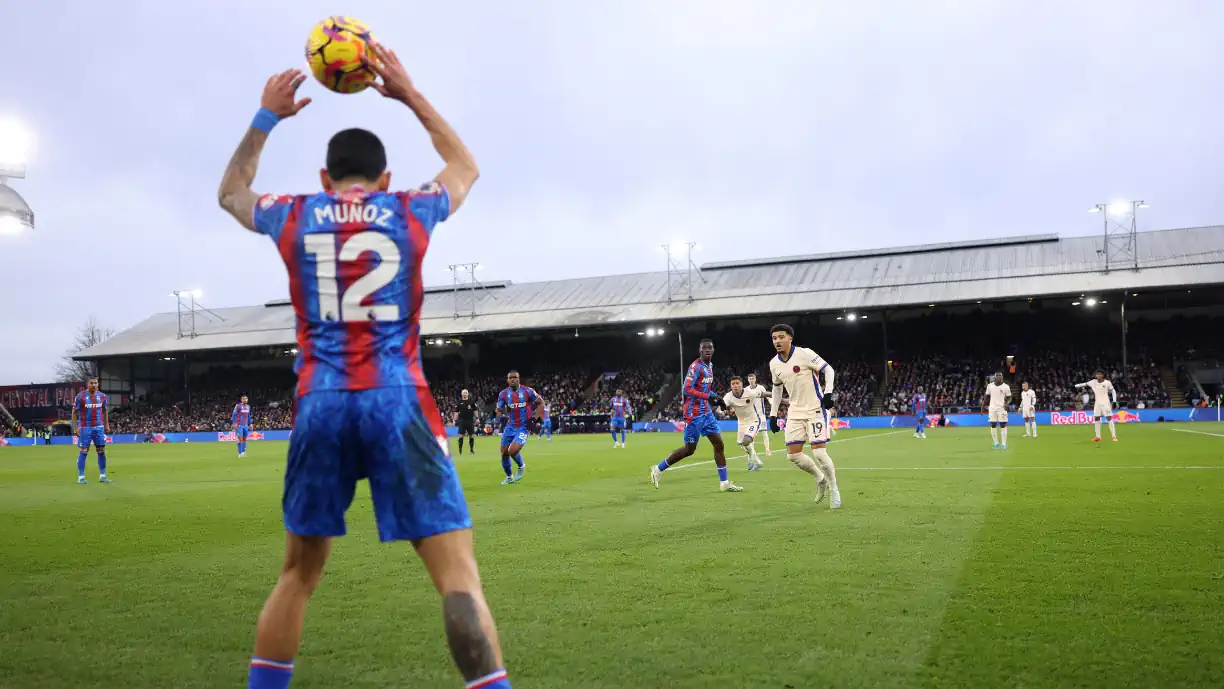 Renato Veiga, ex Sporting, não saiu do banco no Crystal Palace – Chelsea