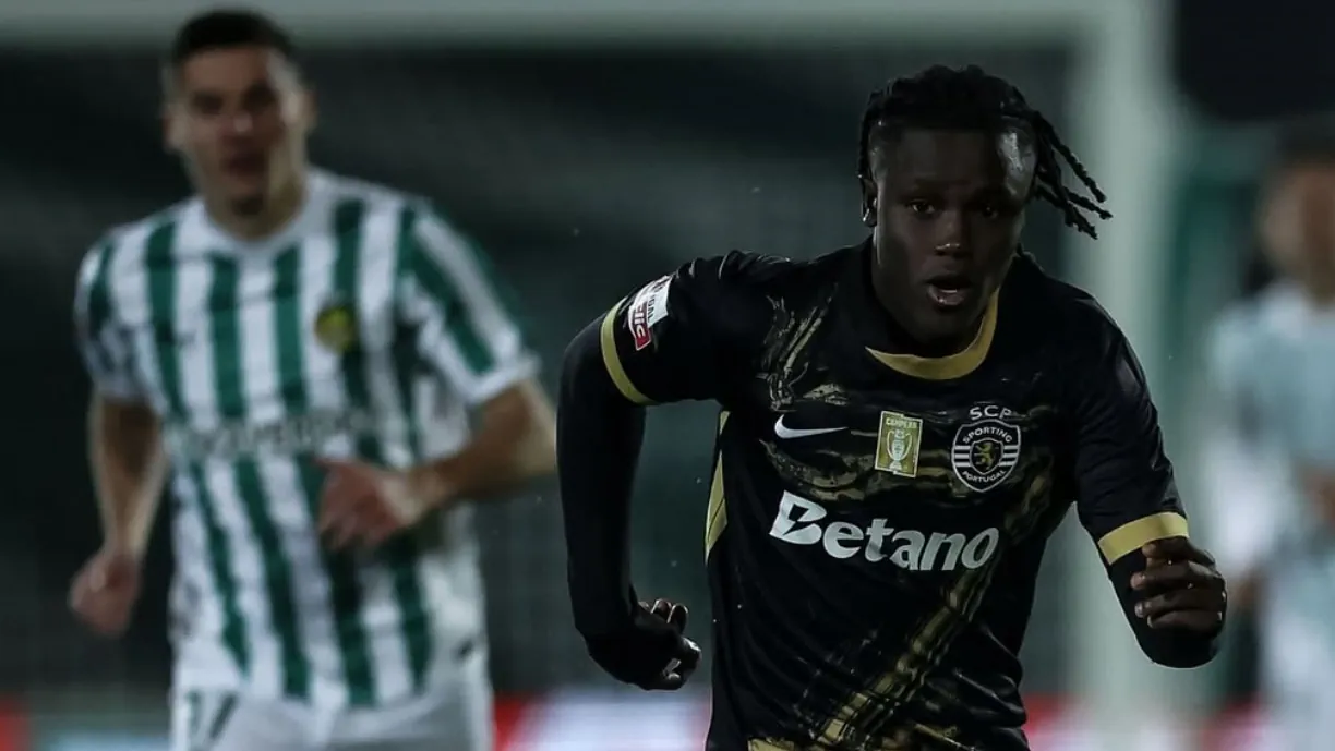 Geovany Quenda foi homem do jogo no Rio Ave - Sporting