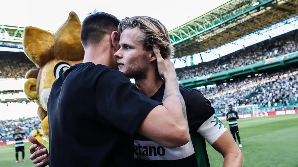 Morten Hjulmand sucedeu a Sebastián Coates como capitão do Sporting