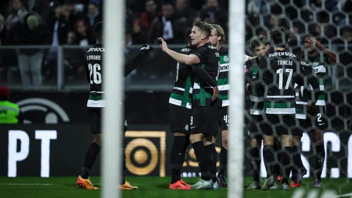 Maxi Araújo e Morten Hjulmand vão falhar deslocação do Sporting ao terreno do Estrela da Amadora, na jornada 26 da Liga