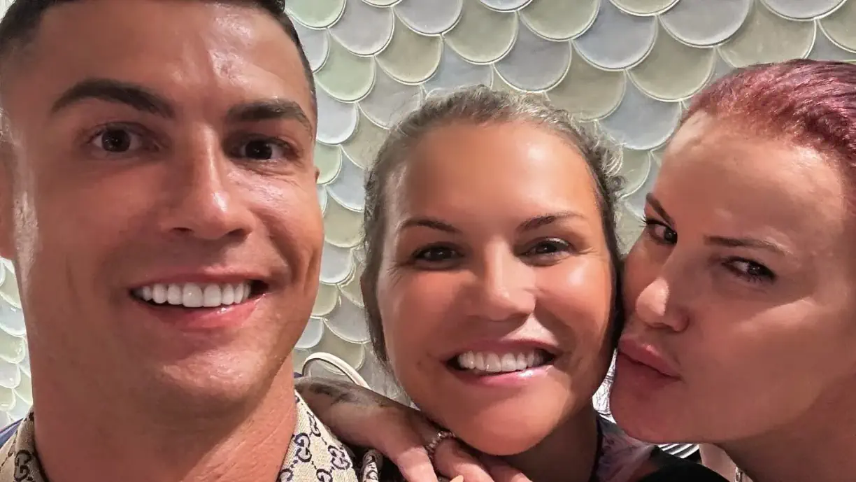 Katia Aveiro, irmã de Cristiano Ronaldo, partilhou um nova reflexão pessoal no seu perfil do Instagram