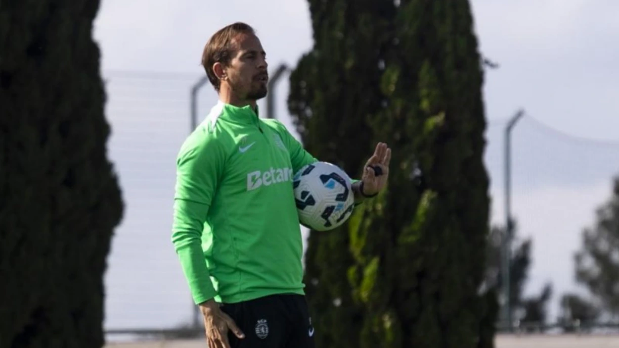 Sporting foi derrotado em casa na última jornada do Campeonato (3-1); João Pereira, treinador verde e branco, deixa mensagem aos seus pupilos