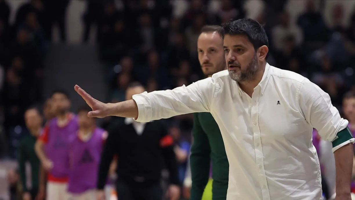 Nuno Dias, técnico do Sporting, reagiu à goleada (5-1) aplicada ao Benfica e falou após o encontro da meia final da Taça da Liga