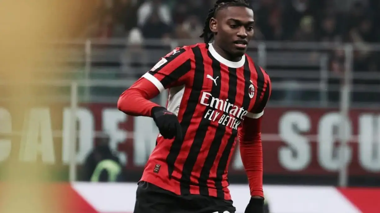 Após o Feyenoord - Milan, Rafael Leão, extremo formado no Sporting, deu a cara e comentou o desaire da sua equipa