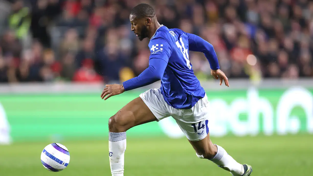 Treinador que passou pelo Sporting venceu três dos quatro duelos que disputou durante passado mês de fevereiro; Beto também em evidência na Premier League