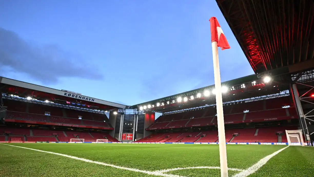 Estádio Parken recebe, mais logo, a primeira mão dos quartos de final da Liga das Nações entre Dinamarca e Portugal