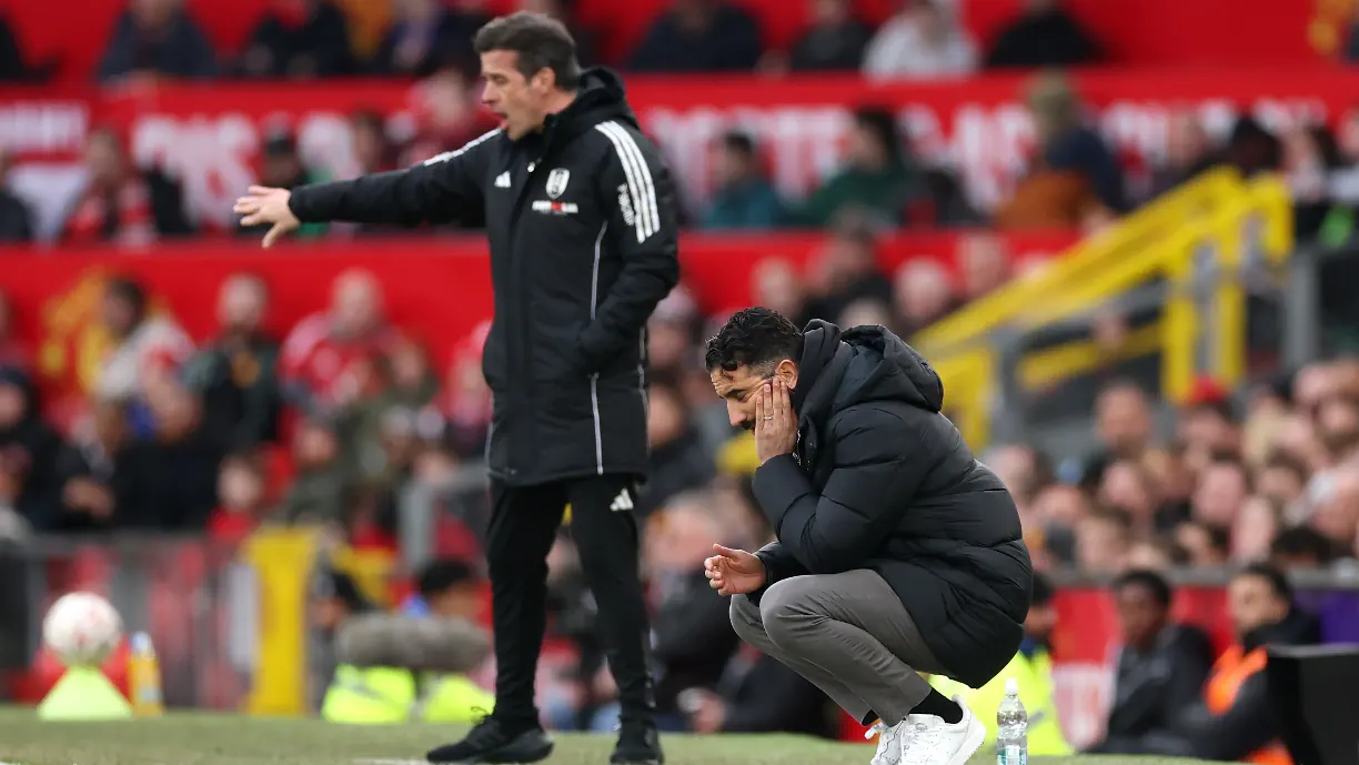 Man United, de Amorim, perdeu nas grandes penalidades e é eliminado da Taça frente a Marco Silva, treinador do Fulham, que passou pelo Sporting