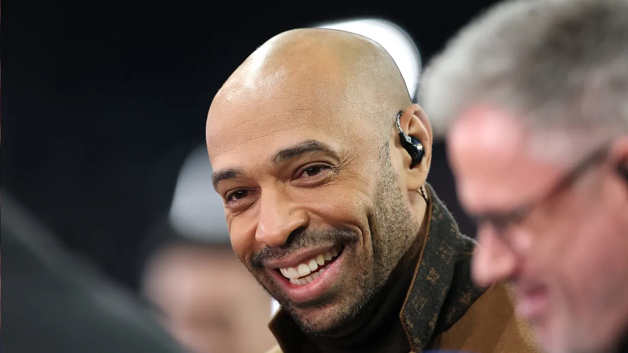 Thierry Henry acredita que Raphinha, antigo avançado do Sporting, é o favorito a vencer a Bola de Ouro esta época