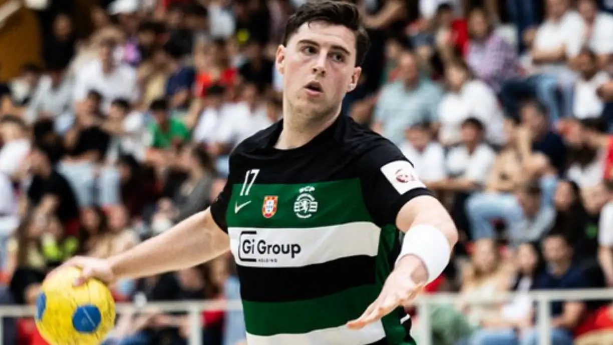 Sporting levou de vencida a turma do Marítimo, orientado por Paulo Fidalgo, e ergue o 23.º título da sua História