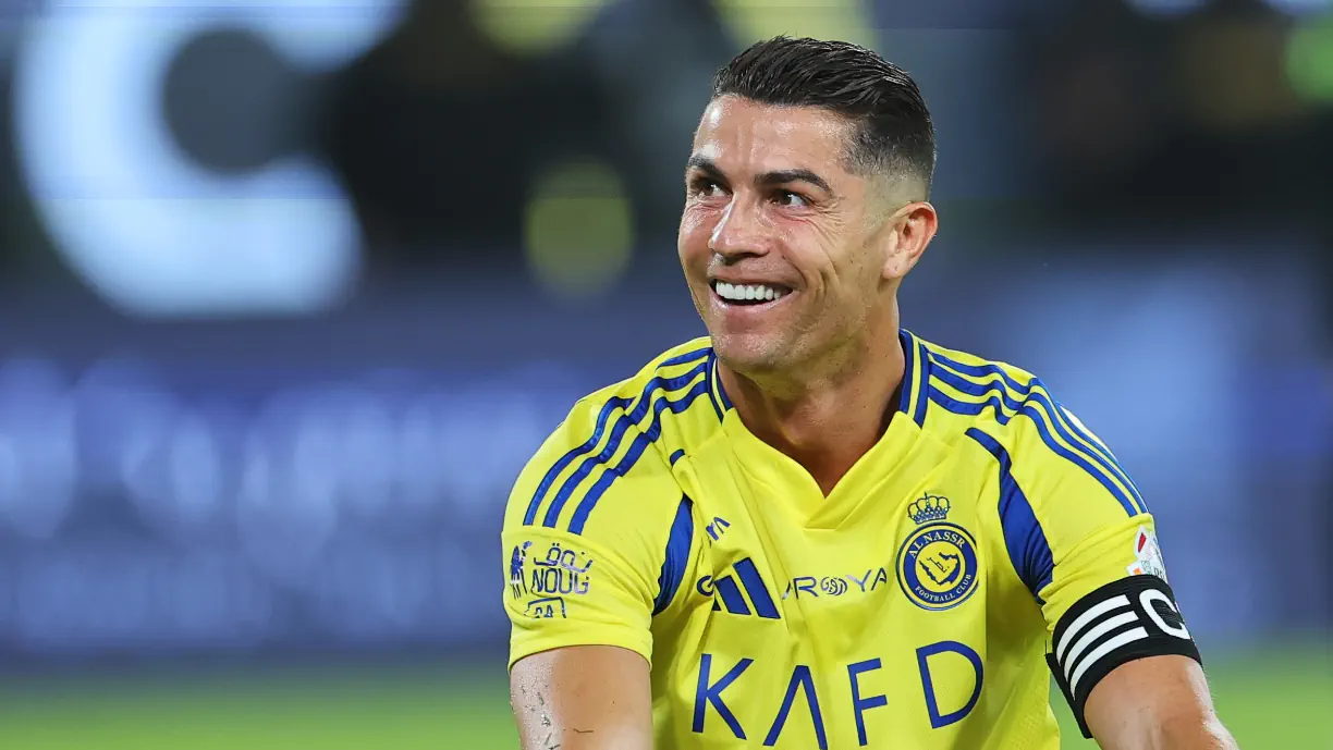 Antigo técnico do Sporting não conseguiu contrariar poderio ofensivo do Al Nassr e sofreu resultado muito pesado; Cristiano Ronaldo não foi opção