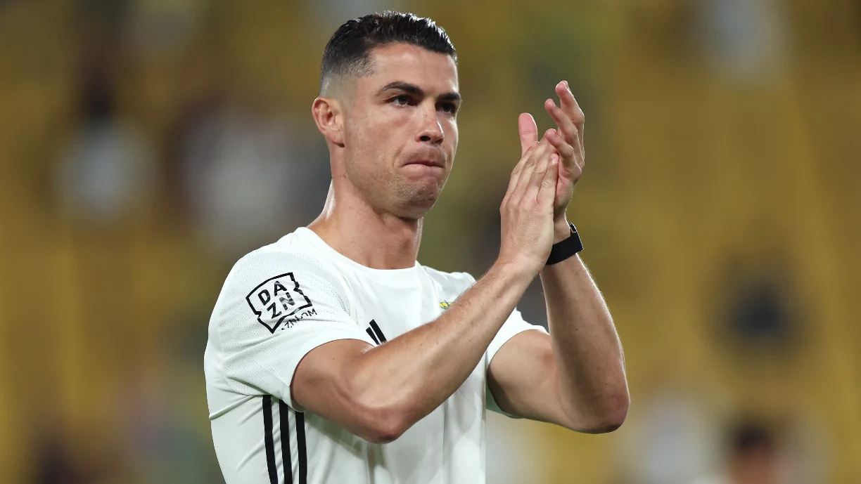 Cristiano Ronaldo confirma saída do Al Nassr