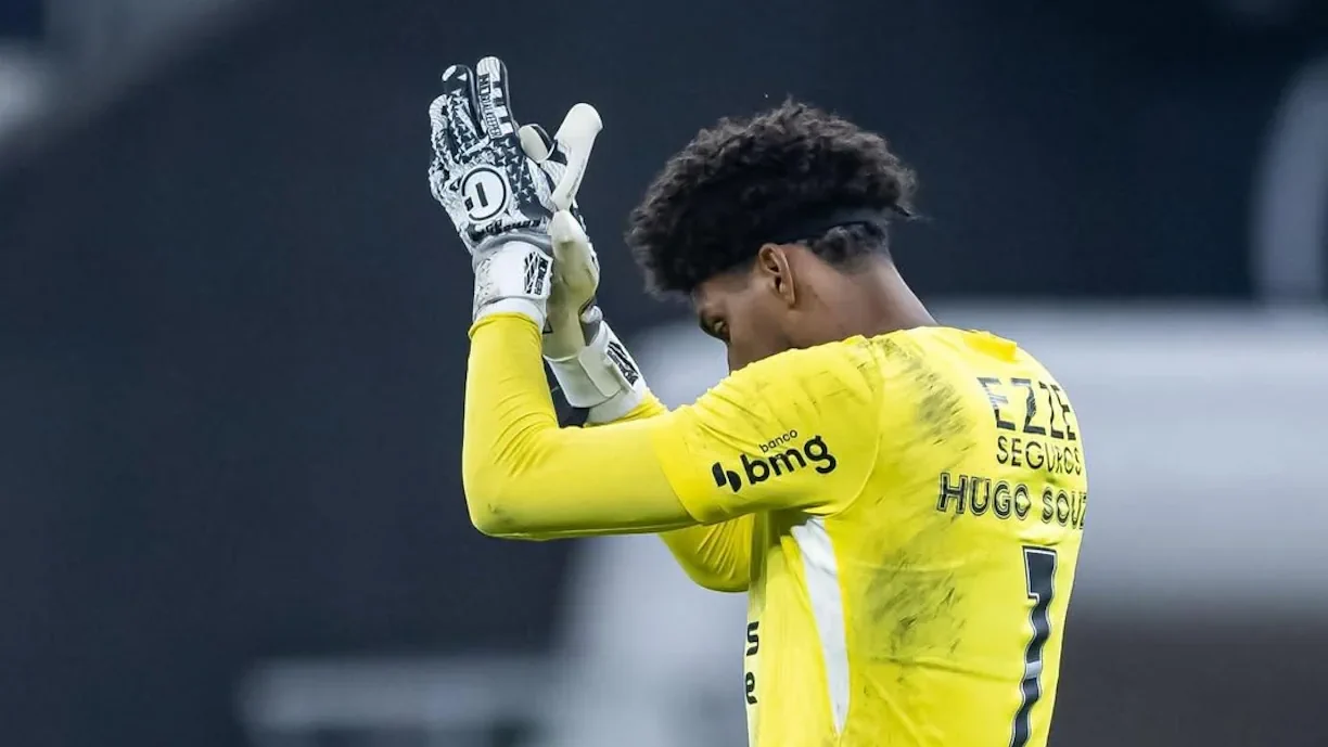 Hugo Souza, guarda-redes que já passou pelo Chaves, comentou possível futuro de avançado que está a ser ligado a uma mudança para o Sporting