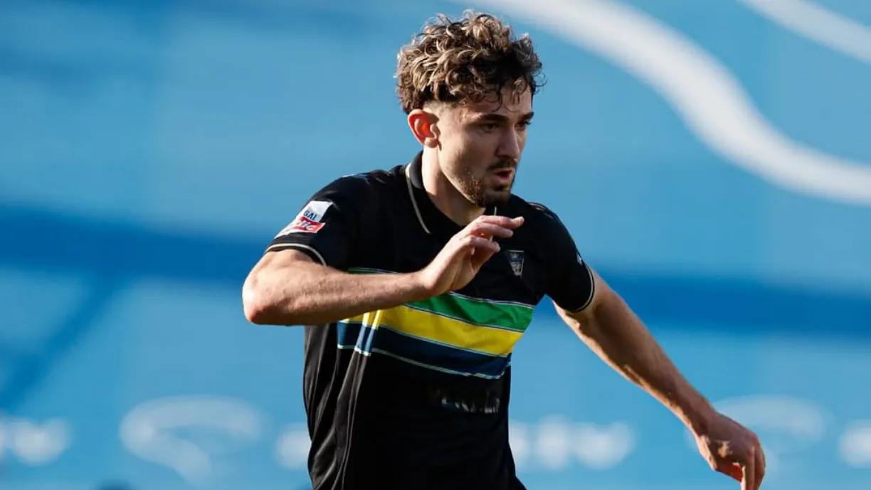 Há quem aponte Jordan Holsgrove ao Sporting: "Conhecendo Rui Borges..."