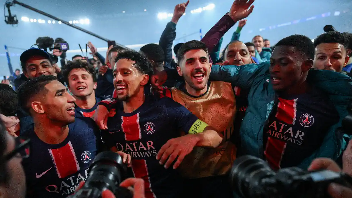 PSG - Arsenal sorriu ao ex Sporting Nuno Mendes, mas há quem desespere: "Disseram-me no banco"