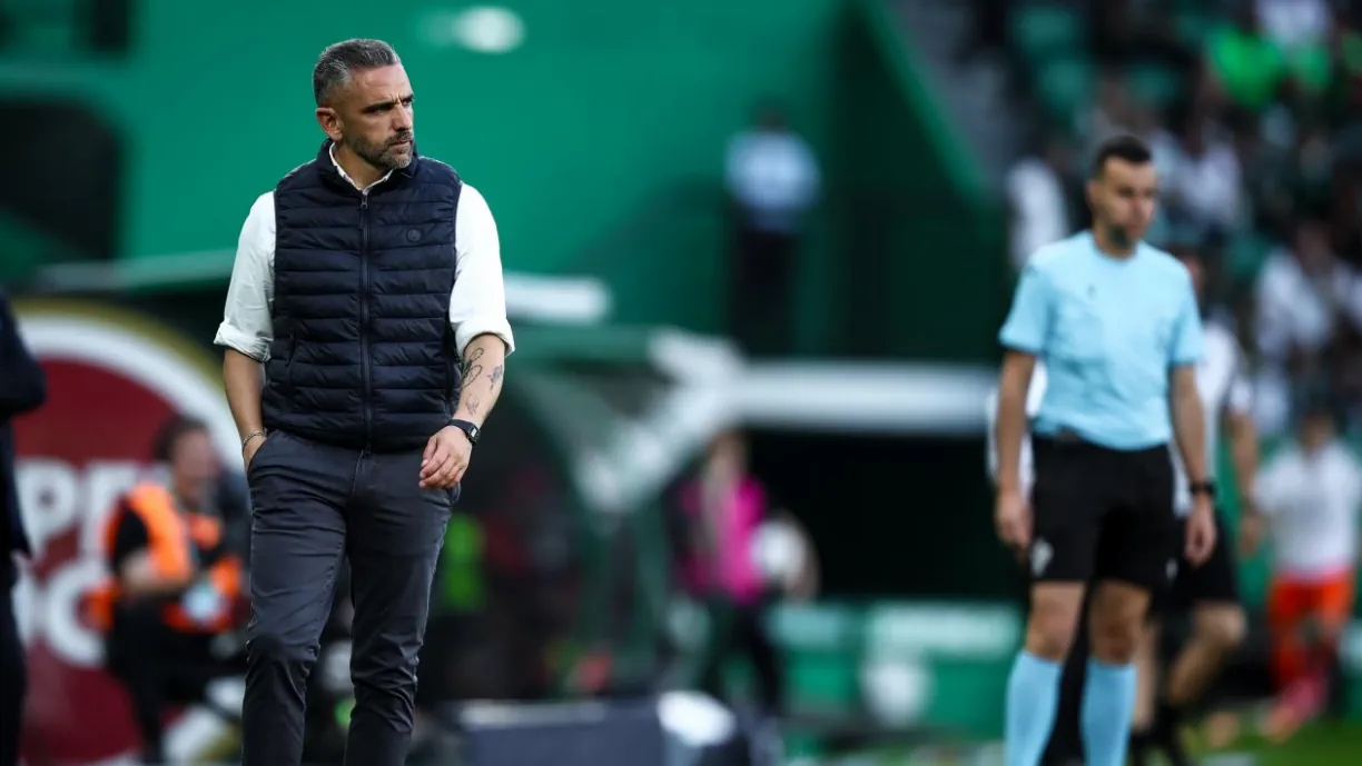 Jogador muito importante para a estratégia de Rui Borges no Sporting revela aos adeptos que poderá estar lesionado por algum tempo