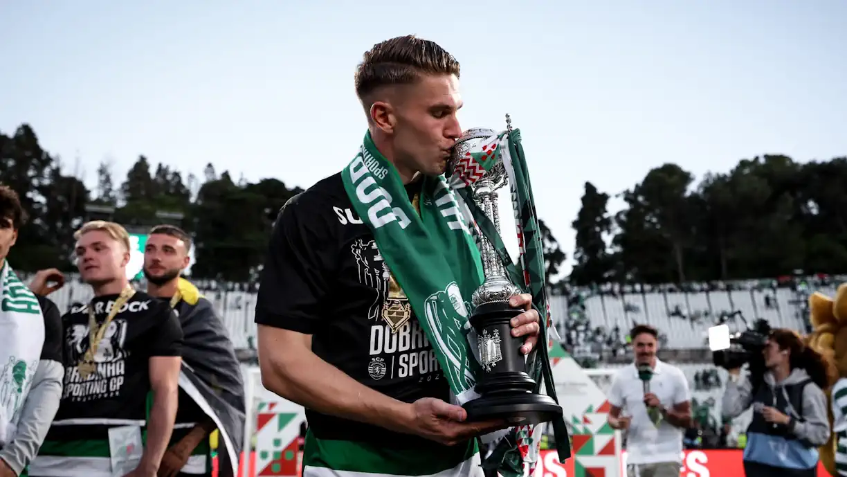 O Sporting definiu um novo preço para Viktor Gyokeres: ao invés dos 65 milhões que eram pedidos, os leões querem agora 80 milhões de euros