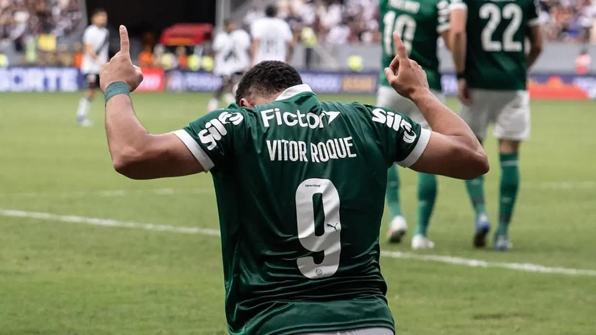Vítor Roque não quis assinar com o Sporting no verão e leões acabaram por optar pela contratação de Conrad Harder ao Nordsjaelland