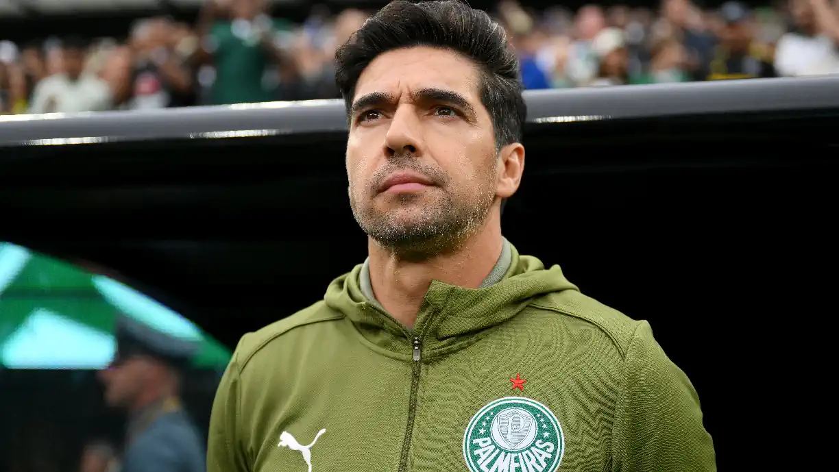 Palmeiras, de Abel Ferreira, elimina Botafogo e avança para quartos do Mundial de Clubes; Atacante que foi alvo do Sporting marcou