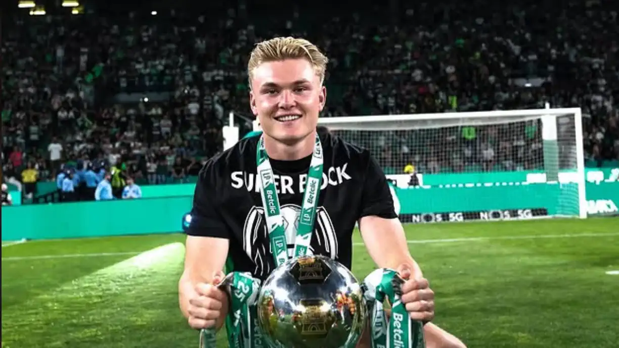Conrad Harder vai ser opção nos sub-21 da Dinamarca para o Campeonato Europeu da categoria e dá como certa saída de colega no Sporting