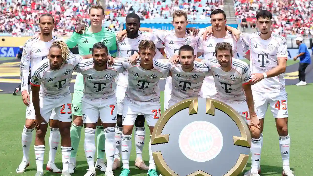 Futebolista, que admitiu que quer jogar no Sporting, alinhou nos primeiros 45 minutos do duelo entre Bayern de Munique e Benfica