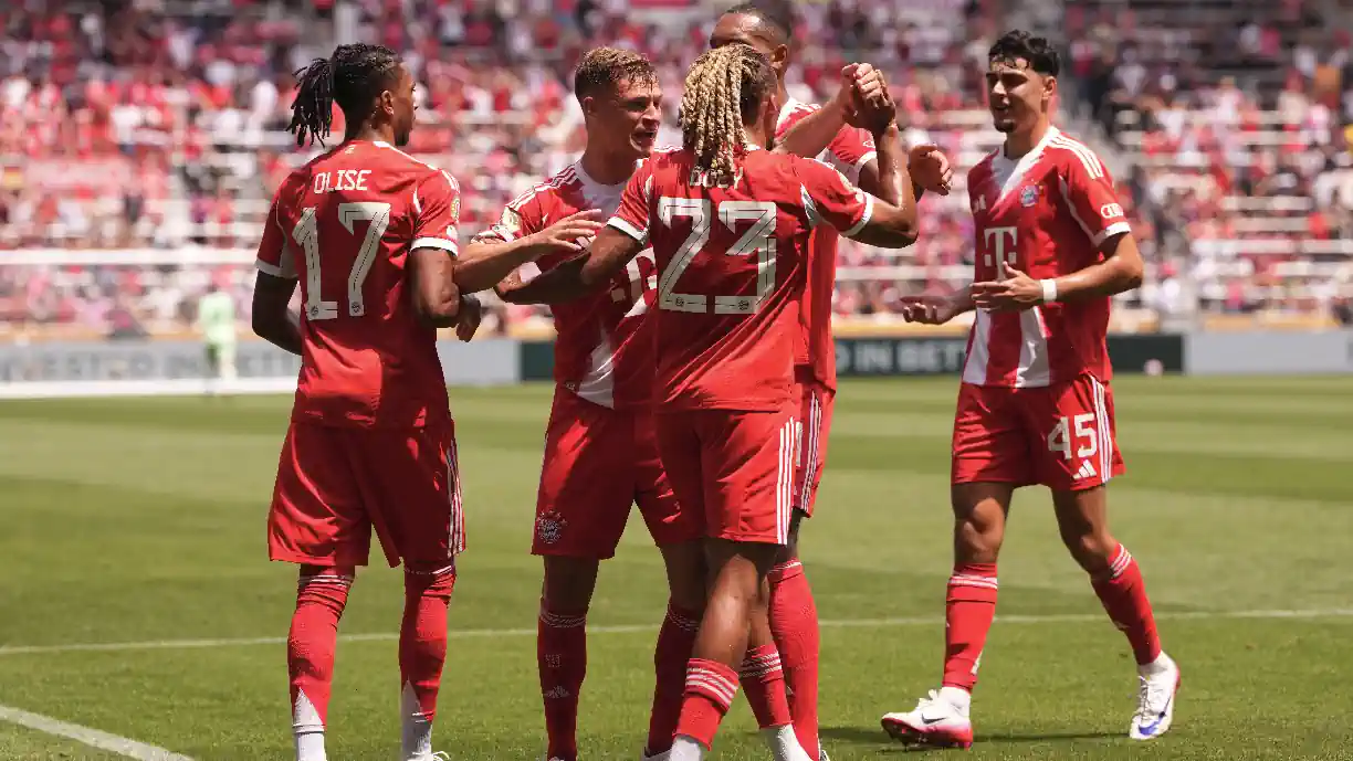 Alvo do Sporting marca na goleada histórica do Bayern por 10-0 no Mundial de Clubes