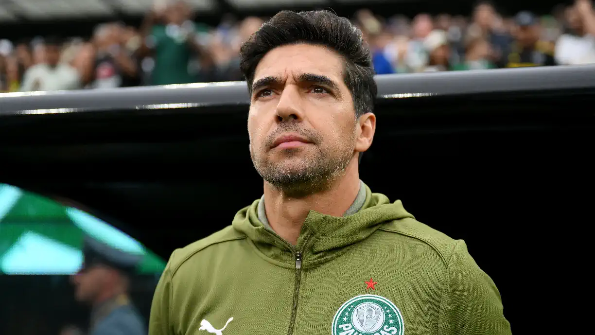 Palmeiras - Porto terminou empatado 0-0 e Abel Ferreira destaca Cláudio Ramos como motivo pelo qual o verdão não venceu a partida