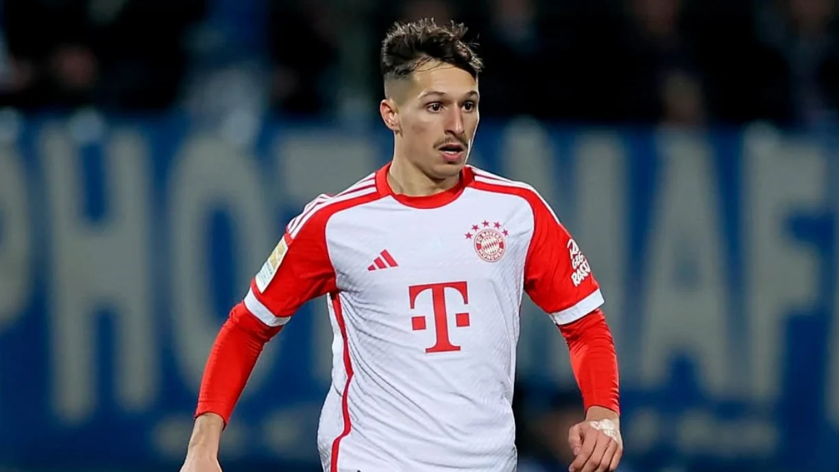 Sporting e Bayern Munique podem chegar a acordo por Bryan Zaragoza