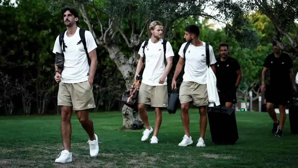 Craque com 102 jogos pelo Sporting fica de fora do estágio no Algarve