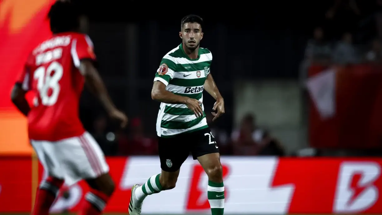 Gonçalo Inácio criticou colegas após Sporting - Benfica e sublinhou que o grupo não ficou magoado com novela em torno de Viktor Gyokeres.