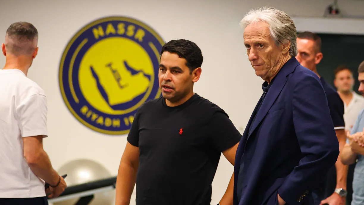 Jorge Jesus faz exigências sobre futuro do Al Nassr e Cristiano Ronaldo agradece
