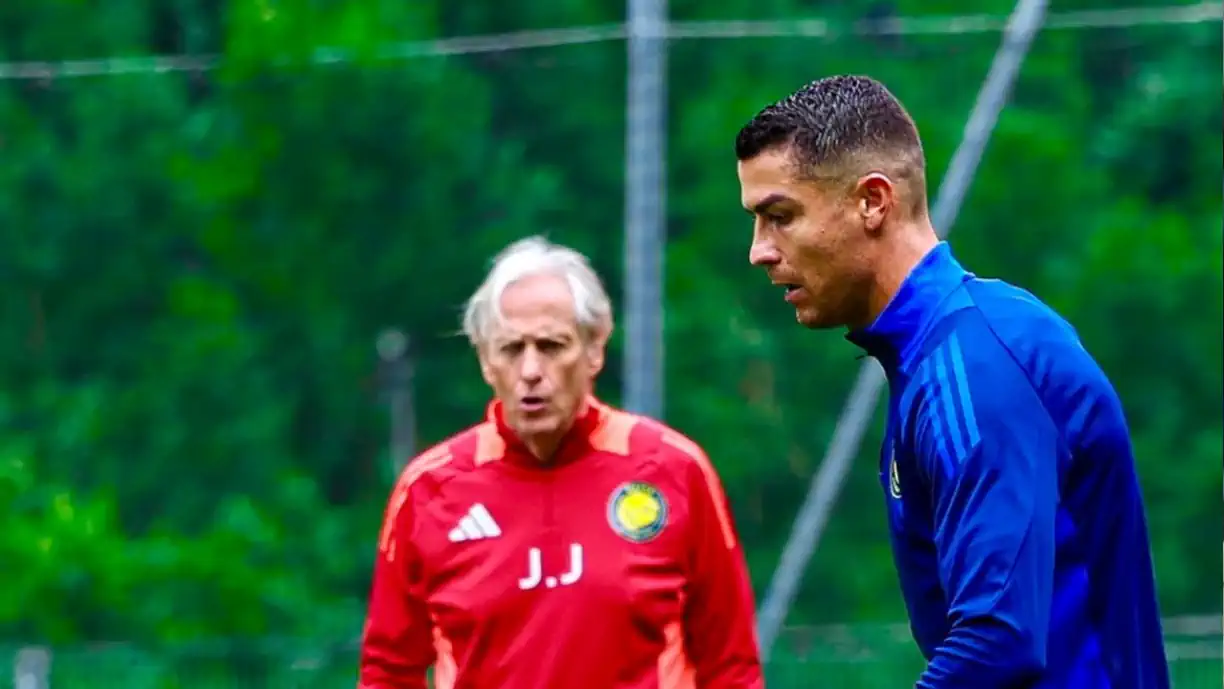 Jorge Jesus comandou João Félix e Cristiano Ronaldo a uma vitória de 2-1 sobre  Toulouse, de França, ainda em fase de pré-época no clube saudita