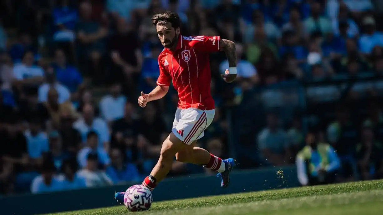 Sporting e Nottingham Forest em discórdia pela transferência de Jota Silva